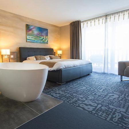 Hotel Le Dormeur Dorlisheim Экстерьер фото